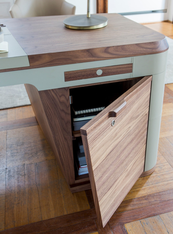 Writing Table Porada Flavio