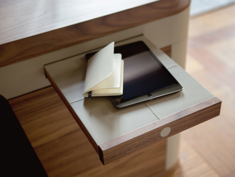Writing Table Porada Flavio