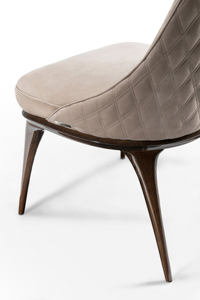 Chair Visionnaire Asha