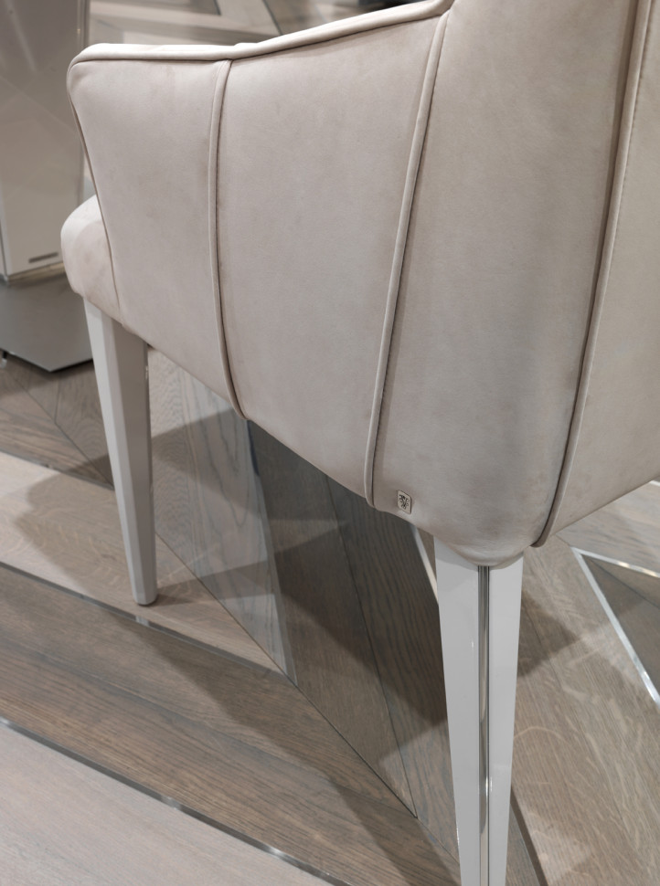 Chair Visionnaire Ginsberg