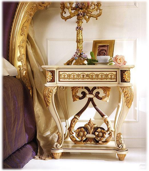Nightstand Cappellini intagli 810/C