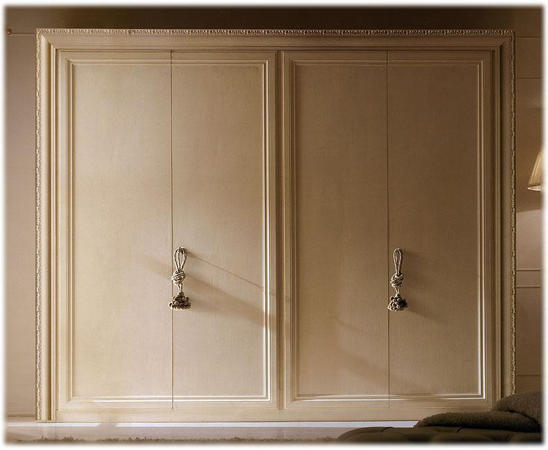 Wardrobe Greta Corte zari News07 512