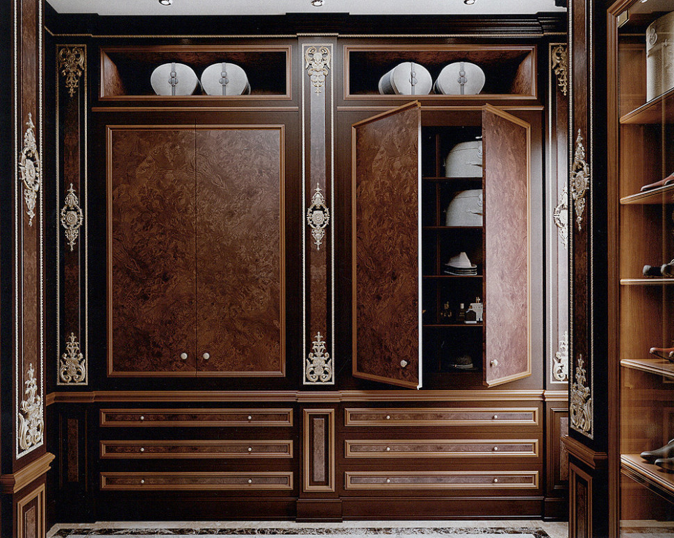 Wardrobe Ezio bellotti Platinum vol. iii 9710
