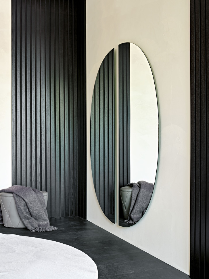 Mirror Cattelan italia Day