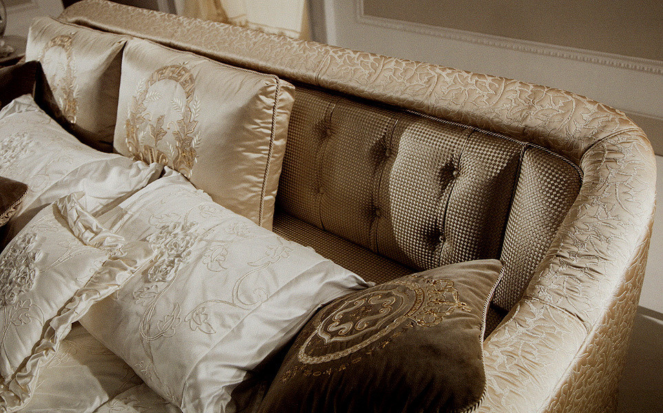 Sofa Gloria Keoma Classic collection Gloria 01