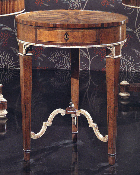Table Vittorio grifoni 2198