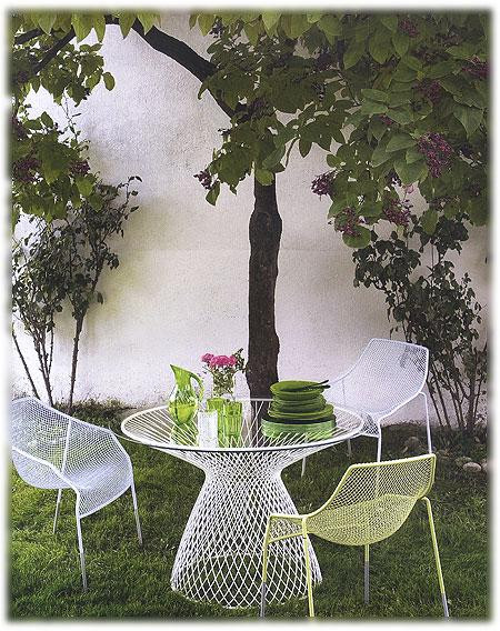 Dining Table Emu 494