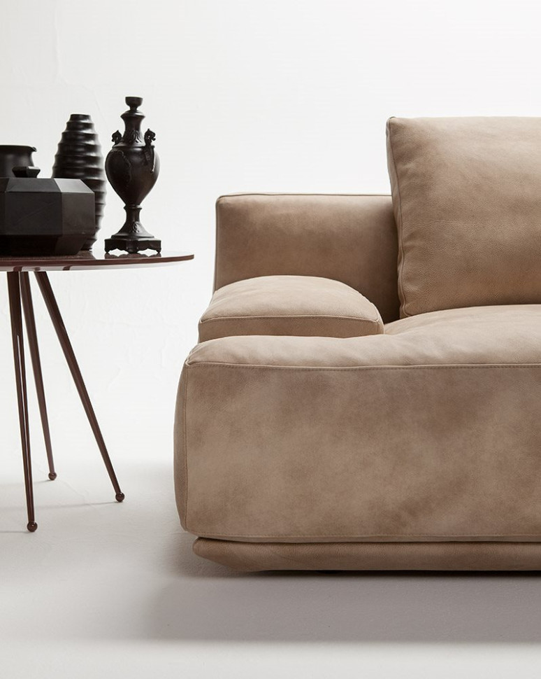 Sofa Alberta Bruce Design Castello Lagravinese Studio 