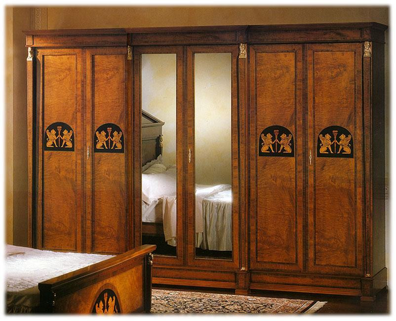 Wardrobe Anna Mice Versailles 1895