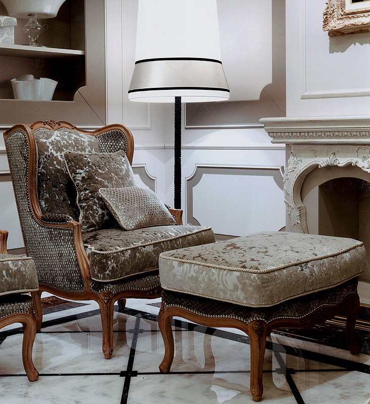Armchair Garofano Asnaghi interiors La boutique L41401