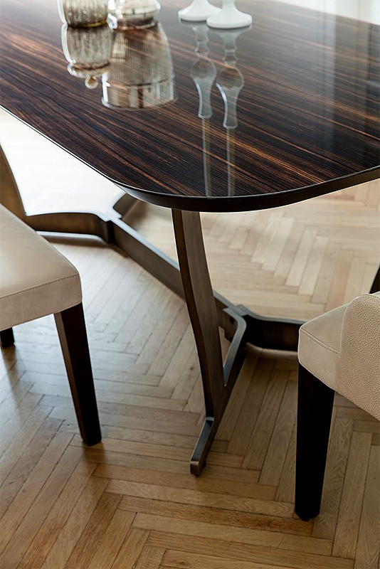 Dining Table Alberta Humphrey