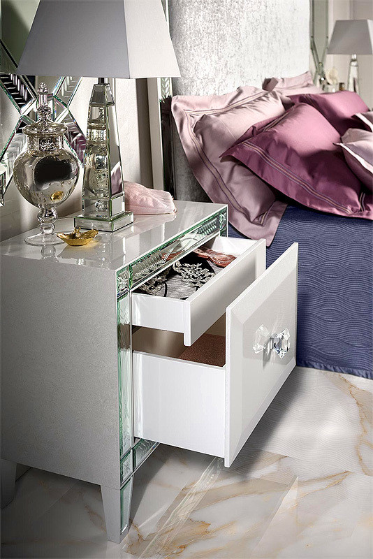 Nightstand Prestige Cvn028