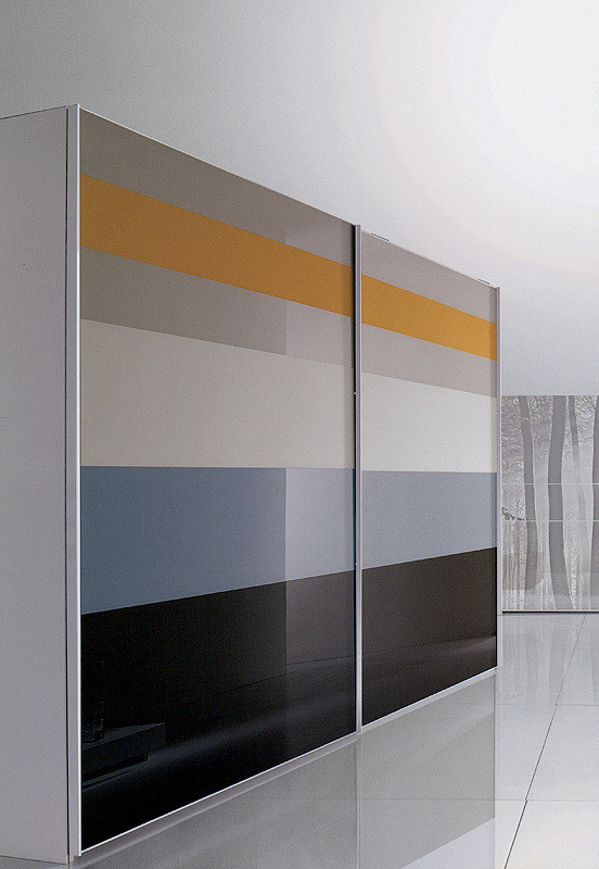 Wardrobe Metros Mobilform Timeless quality Acv2b