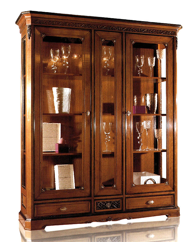 Showcase Giuliacasa Leonardo F-42-le