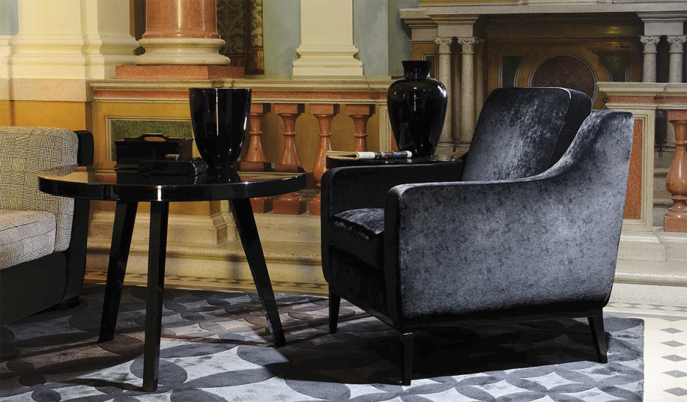 Armchair Dom edizioni Cristine