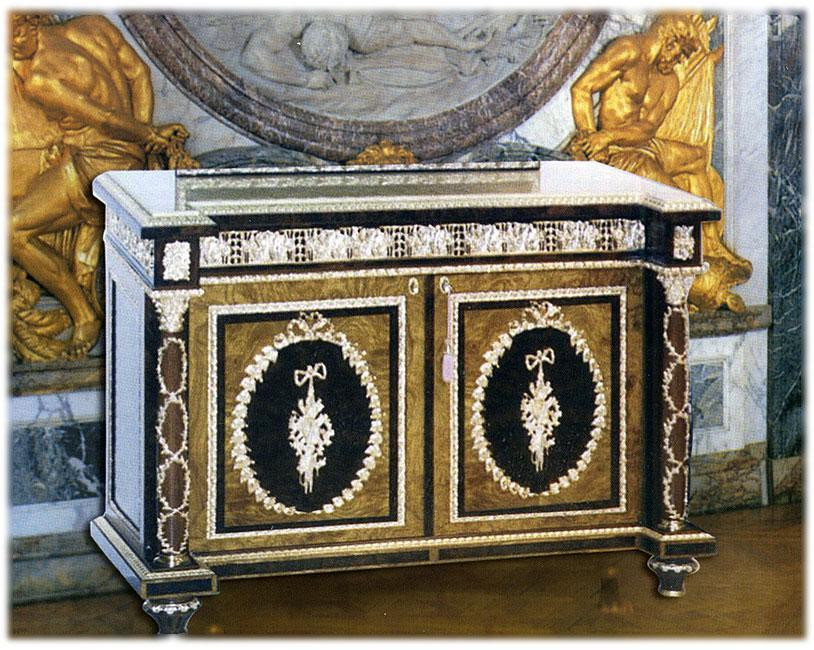 Dresser Mice Hermitage 2406