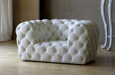 Armchair Baxter Chester moon 02