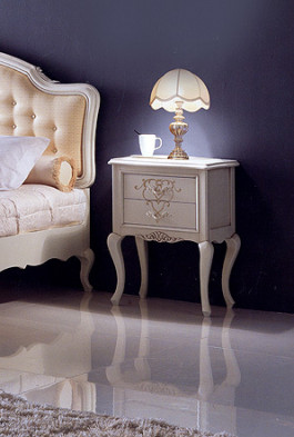 Nightstand Giorgio casa Memorie veneziane 1152