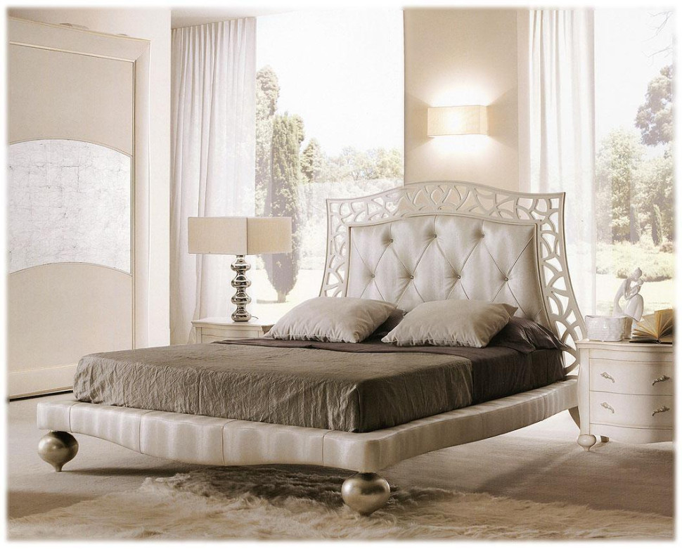 Bed Ferretti &amp; ferretti Regina Ll200