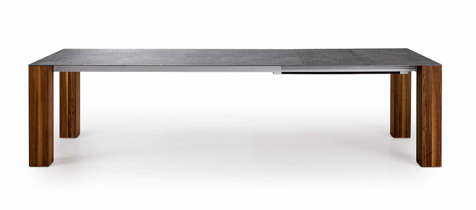 Dining Table Oliver b Casa Thin 01