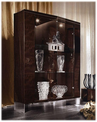 Showcase Giorgio collection Vogue 5150