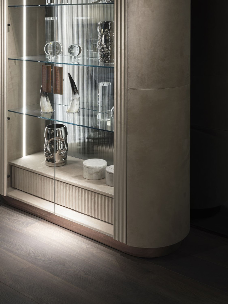 Showcase Dv home collection Hollywood