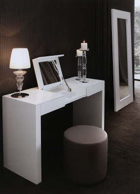 Dressing Table Chaarme №01 Vanilla