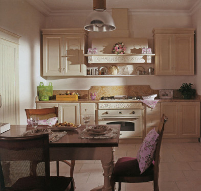 Kitchen Cabinet Opificio Emozioni e colore Amarena