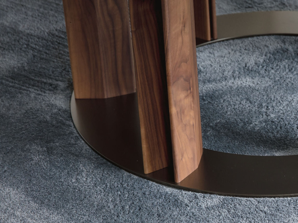 Dining Table Porada Thayl
