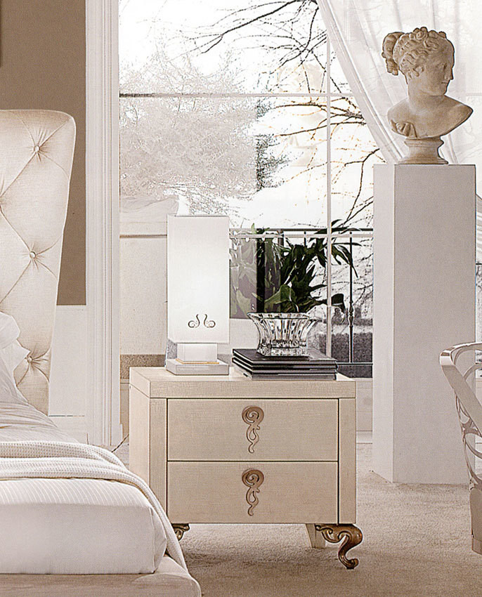 Nightstand Cantori Chic atmosphere George 07