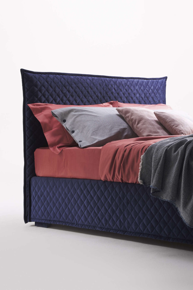 Bed Milano Bahamas