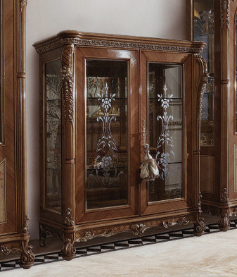 Showcase Montenapoleone La contessina Classic R8169