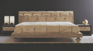 Bed Formerin Classic never dates Joyce letto