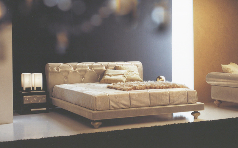 Bed Formerin Classic never dates Joyce letto