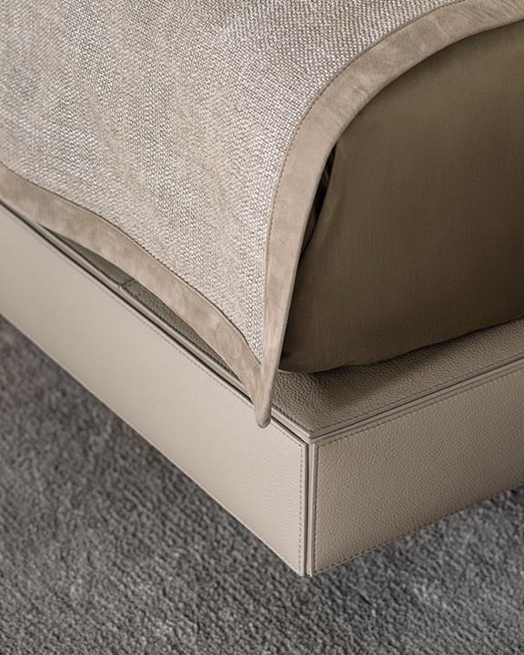 Bed Minotti Roger Bed