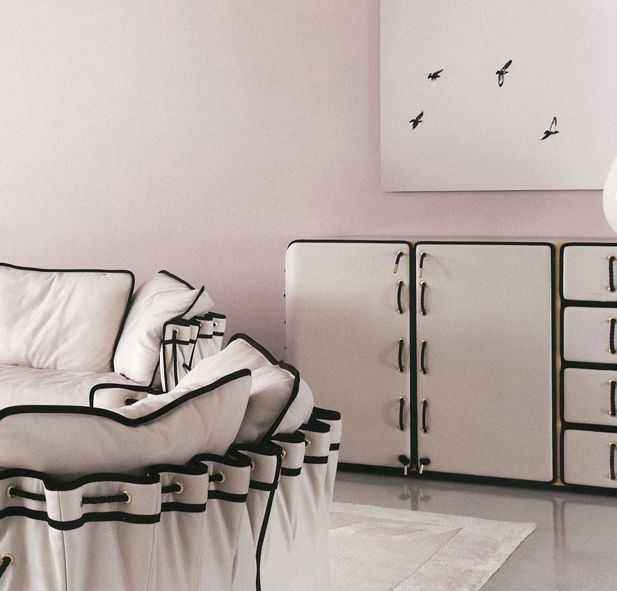 Dresser Saint babila (rivolta) Bag mobile