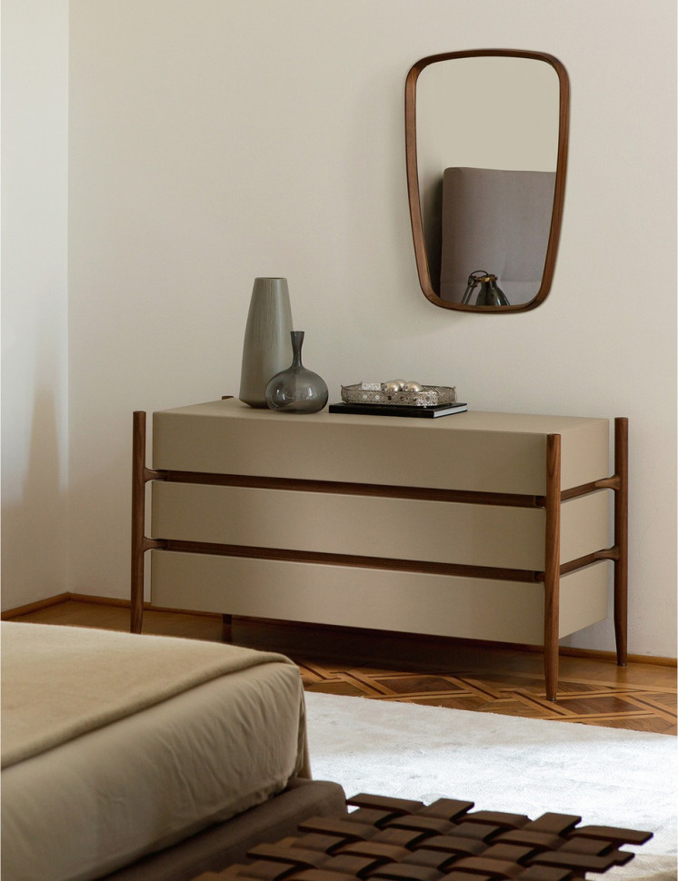 Dresser Porada Regent