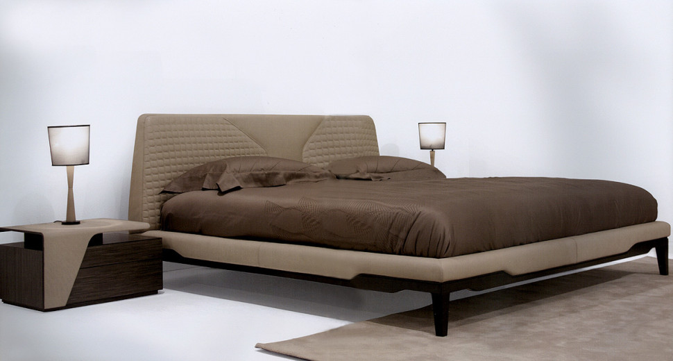 Bed Formitalia Aston martin V147