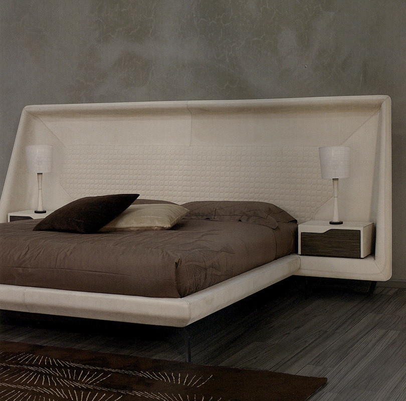 Bed Formitalia Aston martin V146