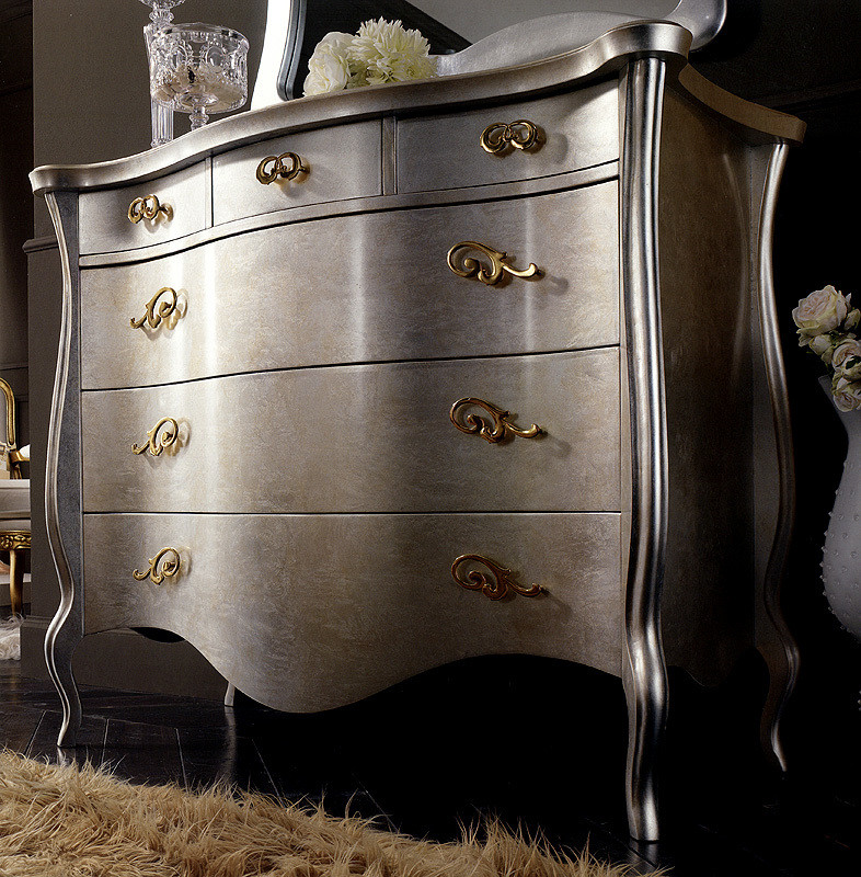 Dresser Formerin The classic night Victoria como