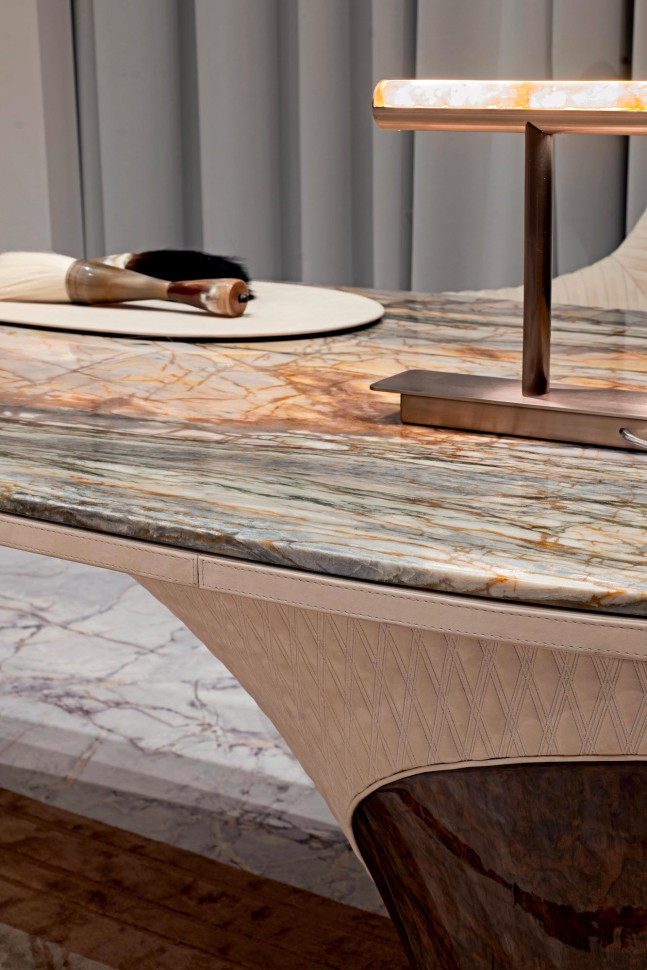 Writing Table Visionnaire Jet
