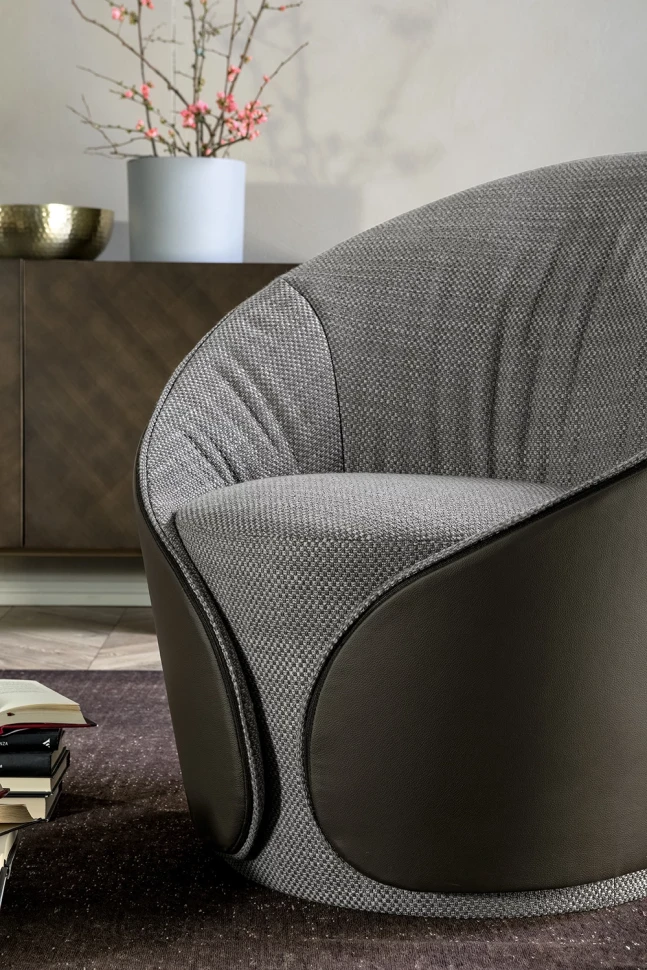 Armchair Tonin Casa Mama