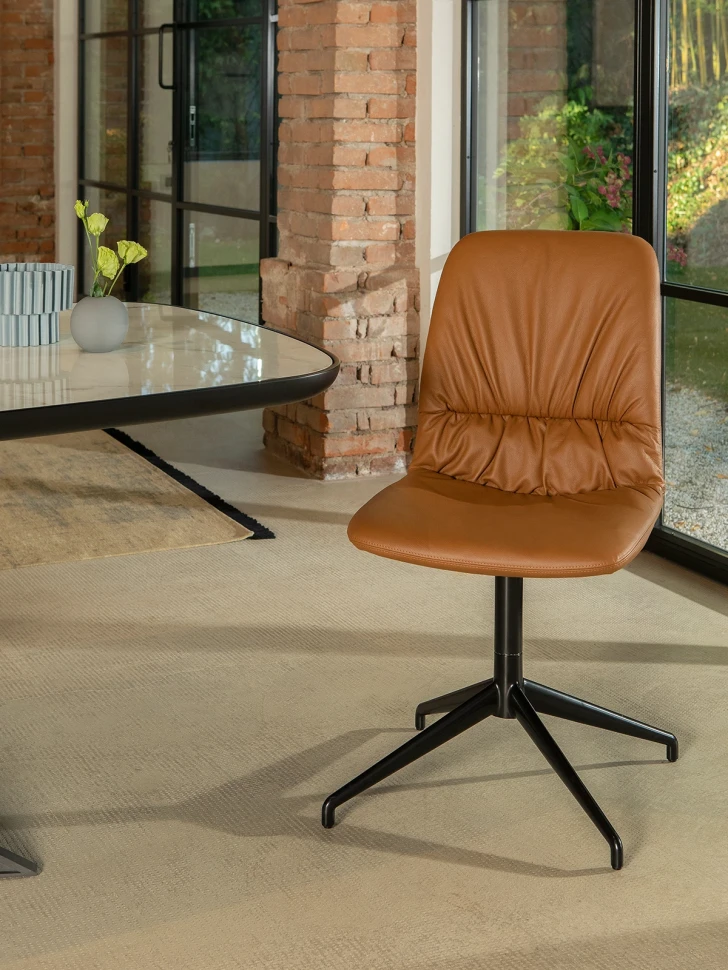 Armchair Tonin Casa Dafne Swivel