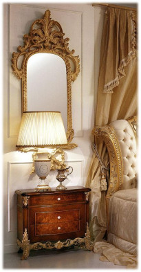 Nightstand Trianon Carlo asnaghi Epoque 10361