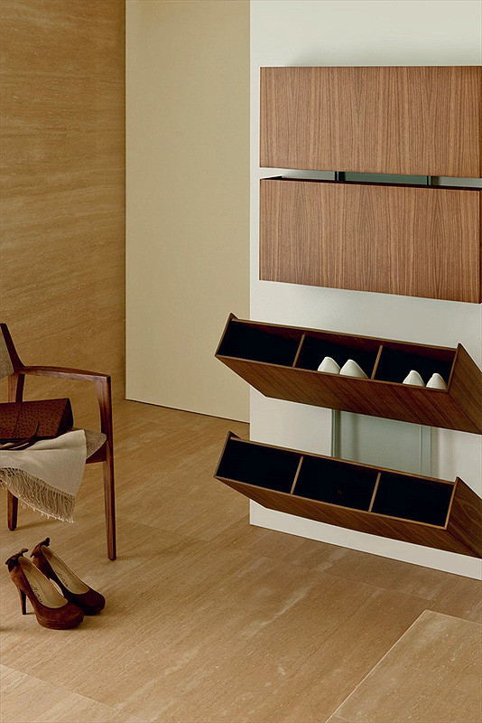 Shoe Storage Porada Pit stop