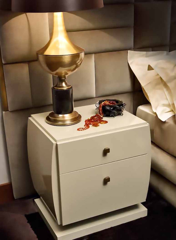 Nightstand Botticelli Smania Lines Cobottic01