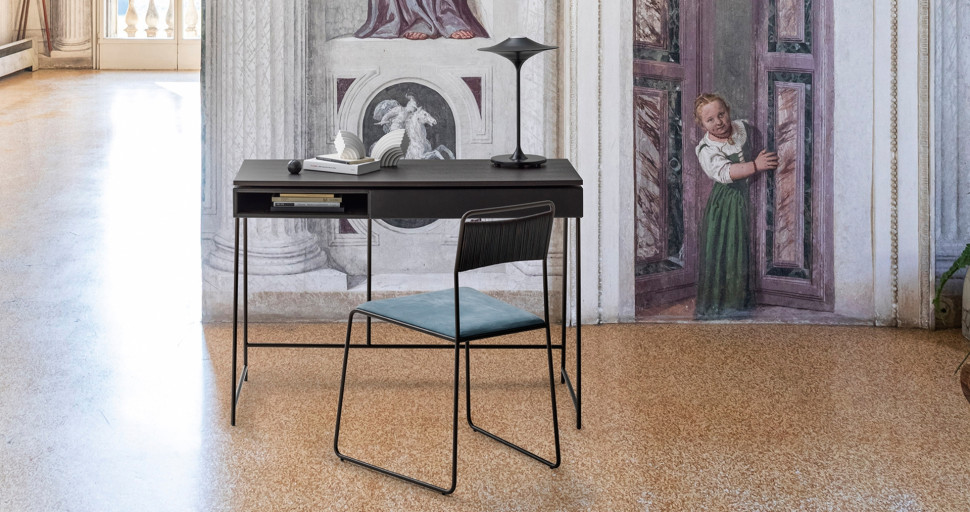 Writing Table Desiree Rito