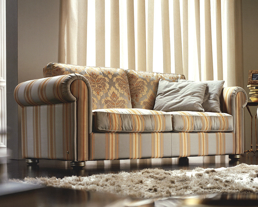 Sofa Formerin Classic never dates Casanova