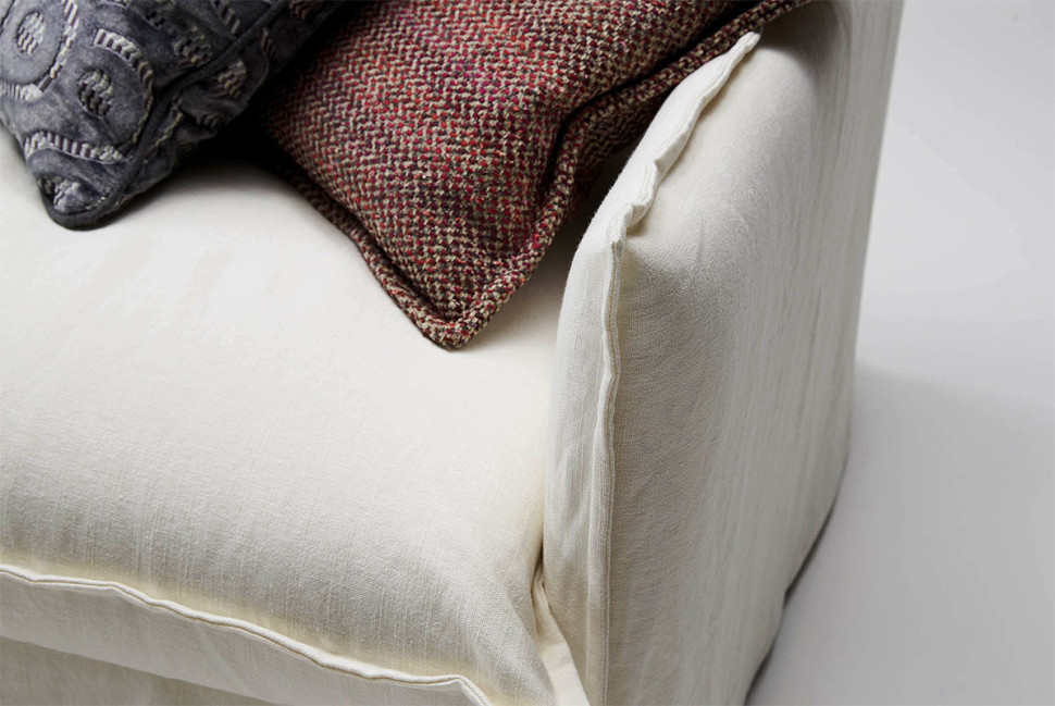 Sofa Clarke-14 Milano bedding Mdcla14120