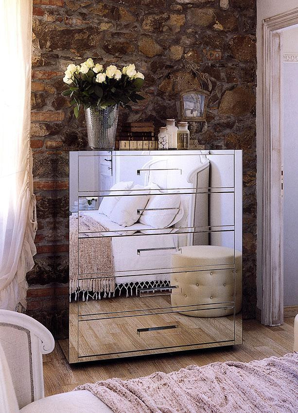 Dresser Porada Queen 1